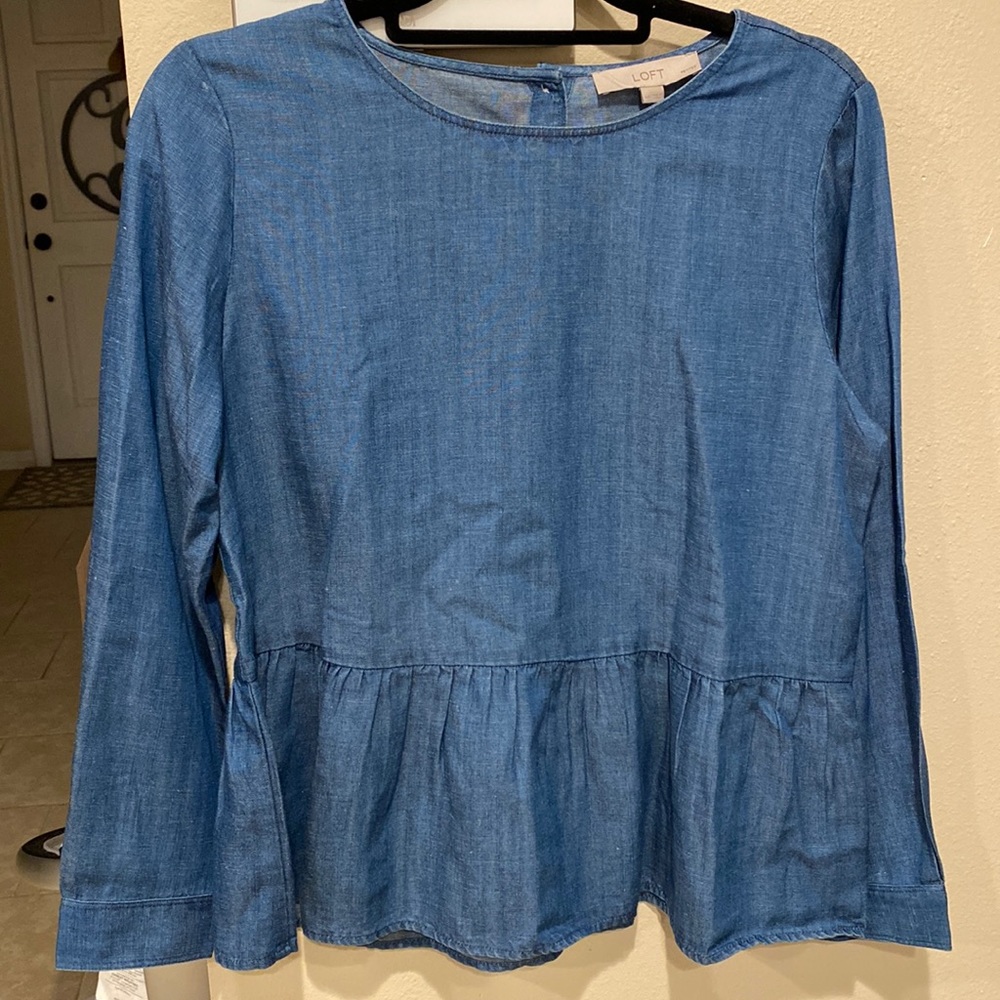 Loft petite. Long sleeve, peplum blouse. NWT, never worn.